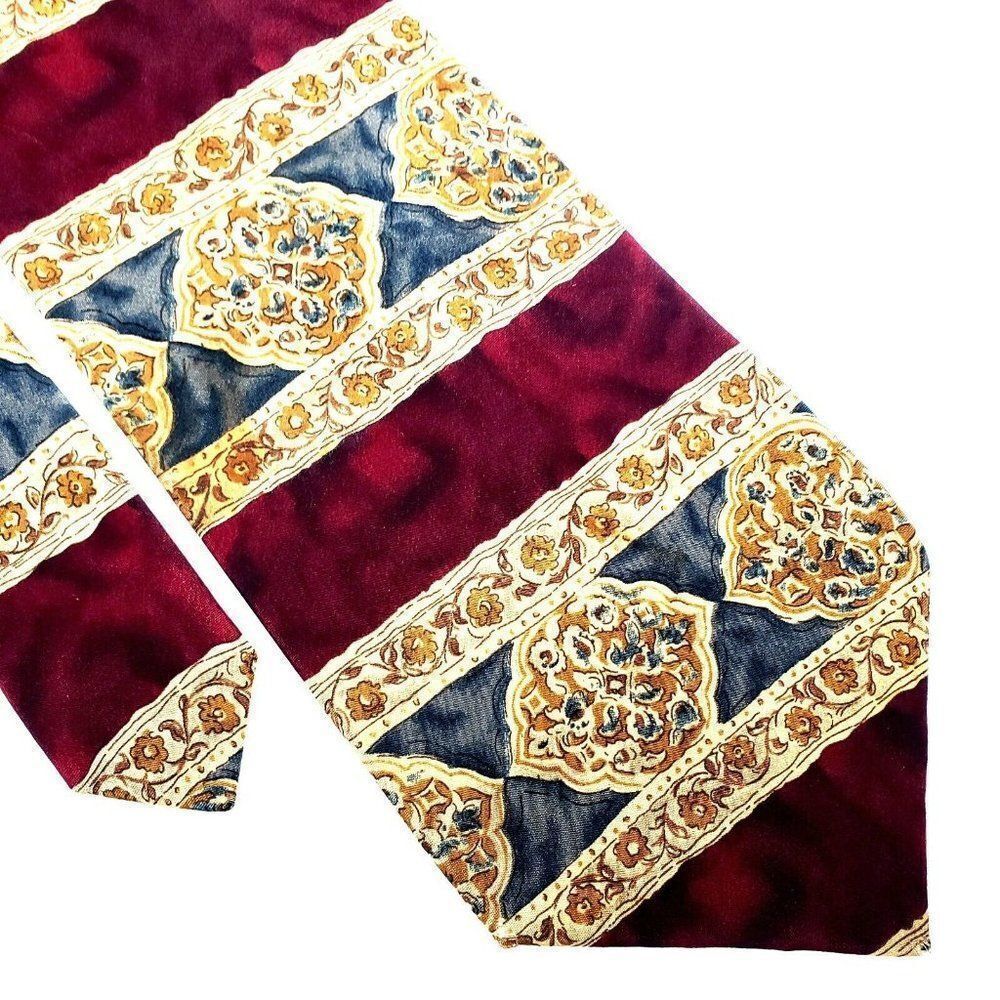 Chaps Ralph Lauren Silk Tie Red Abstract Print Cla